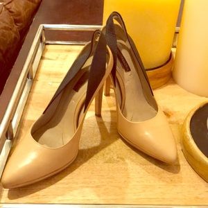 BGBC Maxazria nude heels